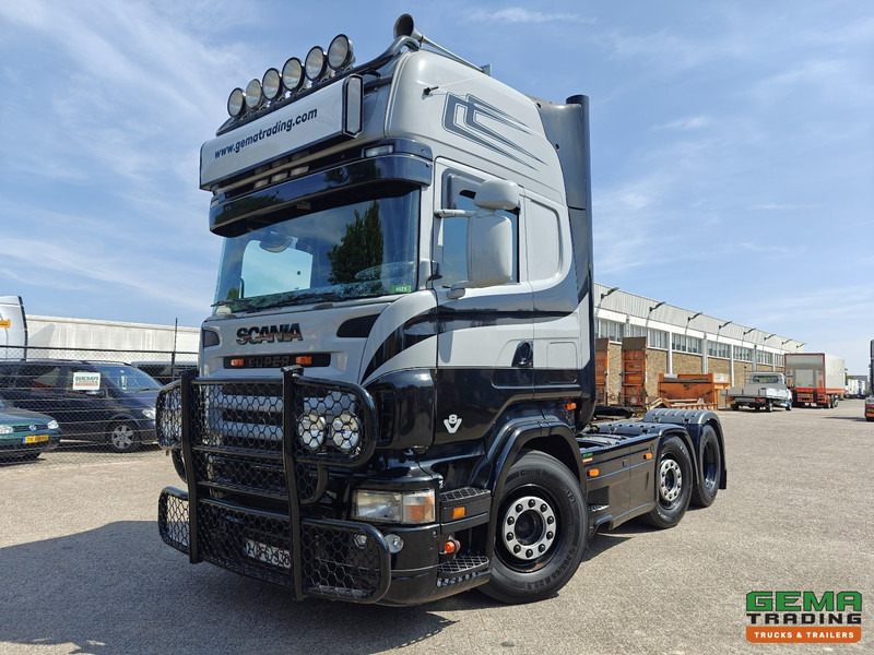 Scania R500 6x2/4 Topline Euro3 - V8 - Handgeschakeld - SchuifSchotel - 11/2025 APK - Trekker: afbeelding 1 Scania R500 6x2/4 Topline Euro3 - V8 - Handgeschakeld - SchuifSchotel - 11/2025 APK - Trekker: afbeelding 1