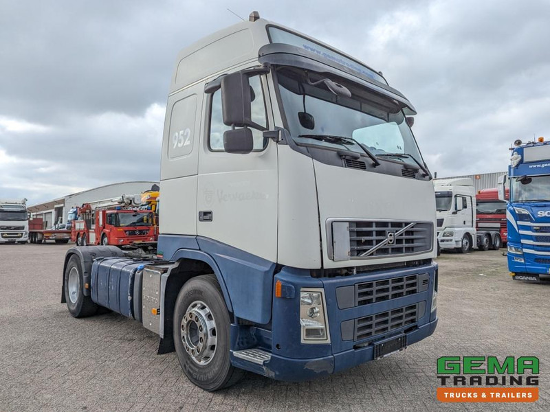 Volvo FH400 4x2 Euro5 FH400 4x2 Globetrotter Euro5 - ADR FL AT OX (T1513) - Trekker: afbeelding 2 Volvo FH400 4x2 Euro5 FH400 4x2 Globetrotter Euro5 - ADR FL AT OX (T1513) - Trekker: afbeelding 2