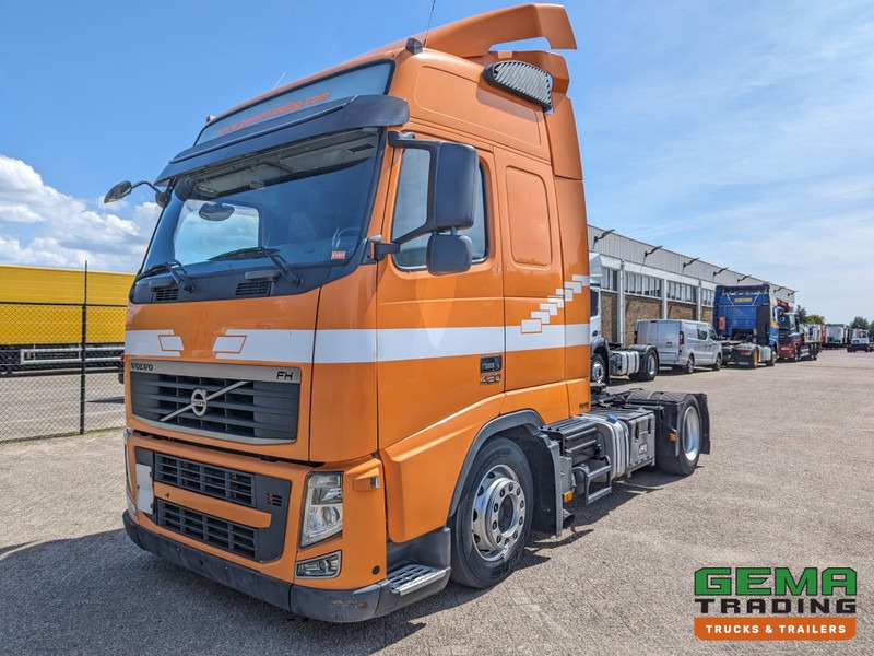 Volvo FH420 4x2 Euro5 FH420 4x2 Globetrotter Euro5 - XLOW - 01/2025APK (T1411) - Trekker: afbeelding 1 Volvo FH420 4x2 Euro5 FH420 4x2 Globetrotter Euro5 - XLOW - 01/2025APK (T1411) - Trekker: afbeelding 1