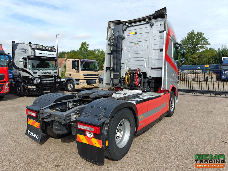 Volvo FH460 4x2 Globetrotter Euro6 - KiepHydrauliek - Dubbele Tanks - 12/2025 APK - Trekker: afbeelding 3 Volvo FH460 4x2 Globetrotter Euro6 - KiepHydrauliek - Dubbele Tanks - 12/2025 APK - Trekker: afbeelding 3