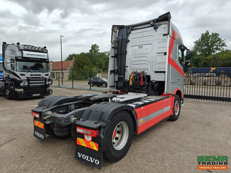 Volvo FH460 4x2 Globetrotter Euro6 - KiepHydrauliek - Dubbele Tanks - SMARTTacho V2 - 03/2026 APK - Trekker: afbeelding 3 Volvo FH460 4x2 Globetrotter Euro6 - KiepHydrauliek - Dubbele Tanks - SMARTTacho V2 - 03/2026 APK - Trekker: afbeelding 3