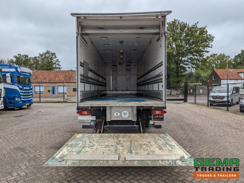Volvo FM330 4x2 Daycab Euro5 KuikenBak 8.2m + Webasto Heater + Dhollandia 2000KG (V799) - Koelwagen vrachtwagen: afbeelding 5 Volvo FM330 4x2 Daycab Euro5 KuikenBak 8.2m + Webasto Heater + Dhollandia 2000KG (V799) - Koelwagen vrachtwagen: afbeelding 5