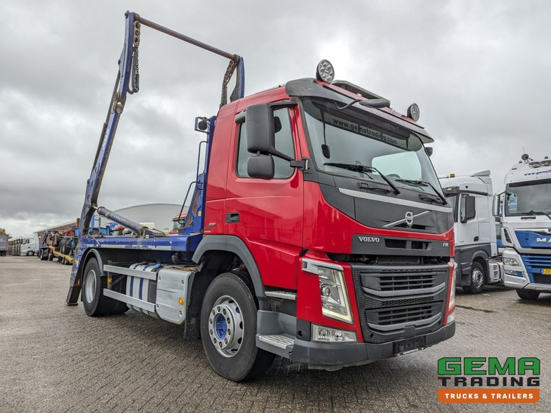 Volvo FM330 4x2 Daycab Euro6 JOAB PortaalSysteem 14T - Extendable - 251.000km (V839) - Portaalarmsysteem vrachtwagen: afbeelding 2 Volvo FM330 4x2 Daycab Euro6 JOAB PortaalSysteem 14T - Extendable - 251.000km (V839) - Portaalarmsysteem vrachtwagen: afbeelding 2