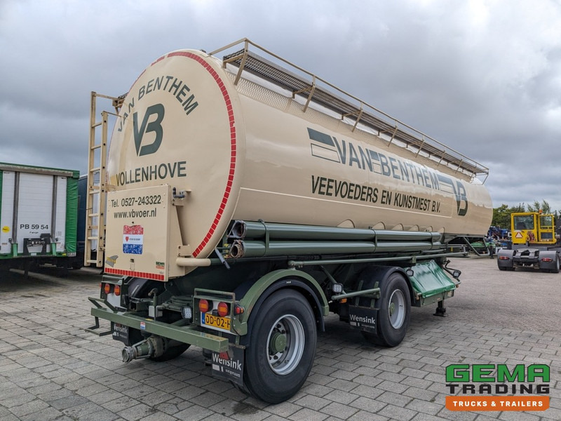 WELGRO 90WSL33-24 2-Assen SAF Silo MengVoeder / Futter 24m³ - Trommelremmen - StuurAs (O1961) - Tankoplegger: afbeelding 2 WELGRO 90WSL33-24 2-Assen SAF Silo MengVoeder / Futter 24m³ - Trommelremmen - StuurAs (O1961) - Tankoplegger: afbeelding 2