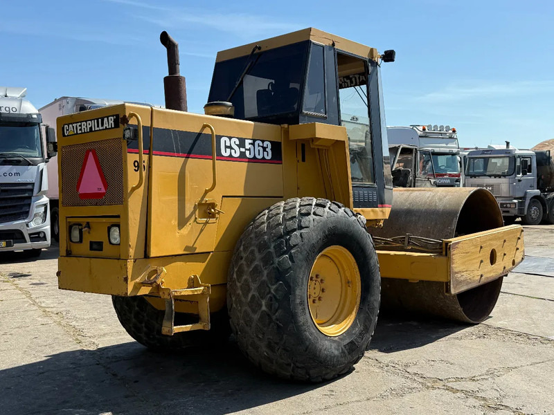 Caterpillar CS 563 Roller with vibration - Wals: afbeelding 4 Caterpillar CS 563 Roller with vibration - Wals: afbeelding 4