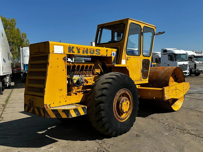 Koehring BOMAG BW 212 Wals with vibration 12T - Wals: afbeelding 4 Koehring BOMAG BW 212 Wals with vibration 12T - Wals: afbeelding 4