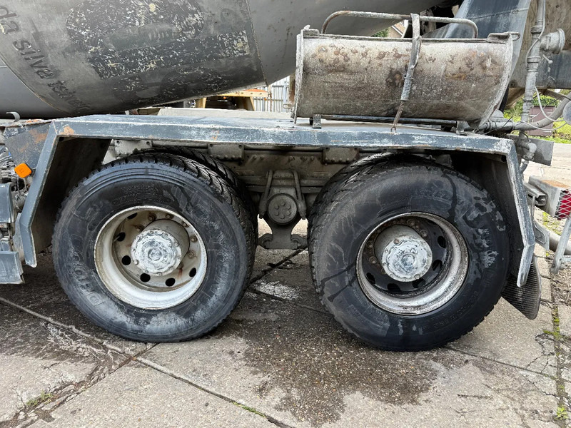 MAN TGA 35.360 8X4 SCHWING Beton Mixer Spring/Spring ZF Manual Gearbox - Betonmixer: afbeelding 4 MAN TGA 35.360 8X4 SCHWING Beton Mixer Spring/Spring ZF Manual Gearbox - Betonmixer: afbeelding 4