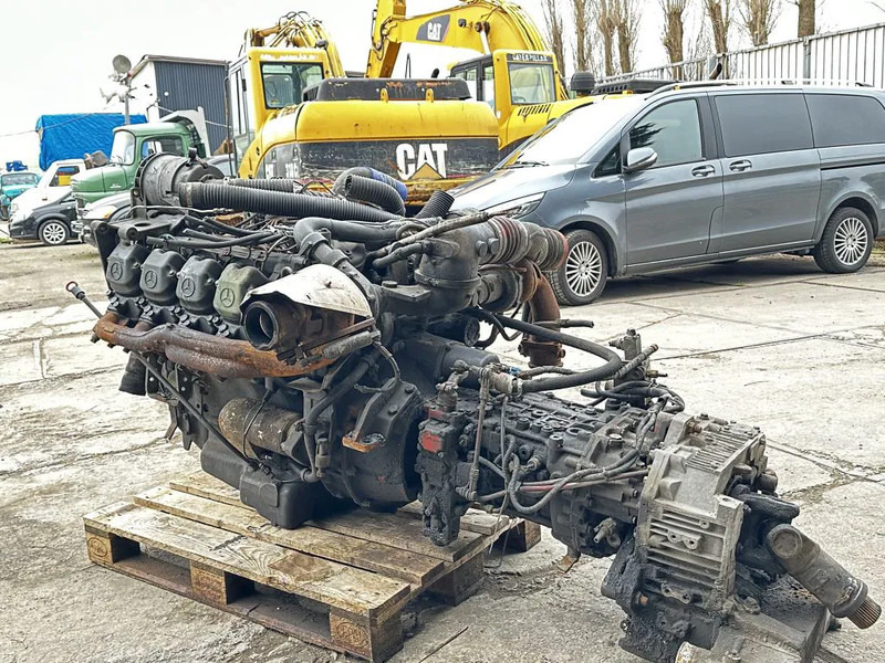 Mercedes-Benz OM 442 V8 Engine 350HP + Gearbox - Motor: afbeelding 4 Mercedes-Benz OM 442 V8 Engine 350HP + Gearbox - Motor: afbeelding 4