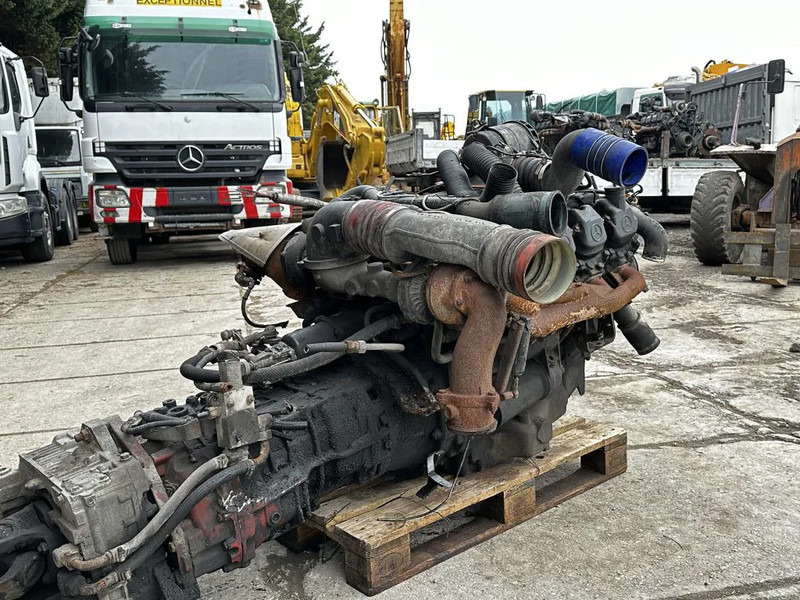 Mercedes-Benz OM 442 V8 Engine 350HP + Gearbox - Motor: afbeelding 5 Mercedes-Benz OM 442 V8 Engine 350HP + Gearbox - Motor: afbeelding 5