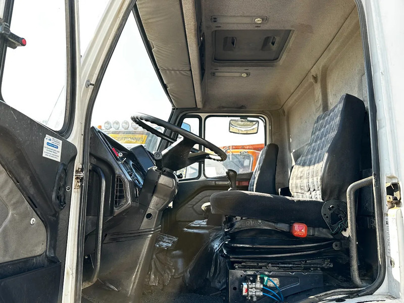Kipper vrachtwagen Mercedes-Benz SK 1733 V6 4X2 Tipper Spring/Spring EPS Manual Gearbox: afbeelding 13