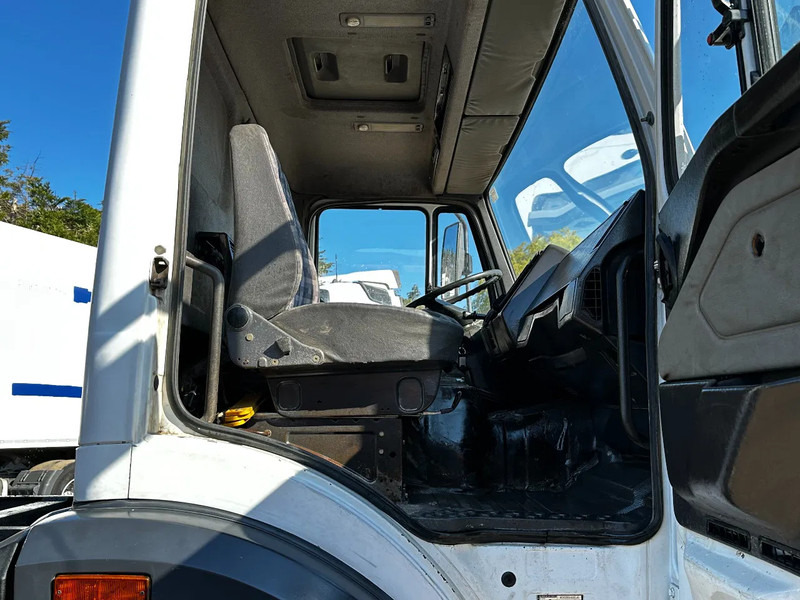 Kipper vrachtwagen Mercedes-Benz SK 1733 V6 4X2 Tipper Spring/Spring EPS Manual Gearbox: afbeelding 10