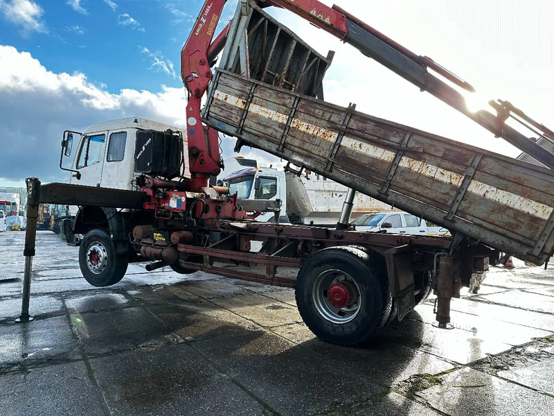 Kipper vrachtwagen, Kraanwagen Mercedes-Benz SK 1935 V8 4X2 Tipper Spring/Spring AMCO V825 9T Crane: afbeelding 17 Kipper vrachtwagen, Kraanwagen Mercedes-Benz SK 1935 V8 4X2 Tipper Spring/Spring AMCO V825 9T Crane: afbeelding 17