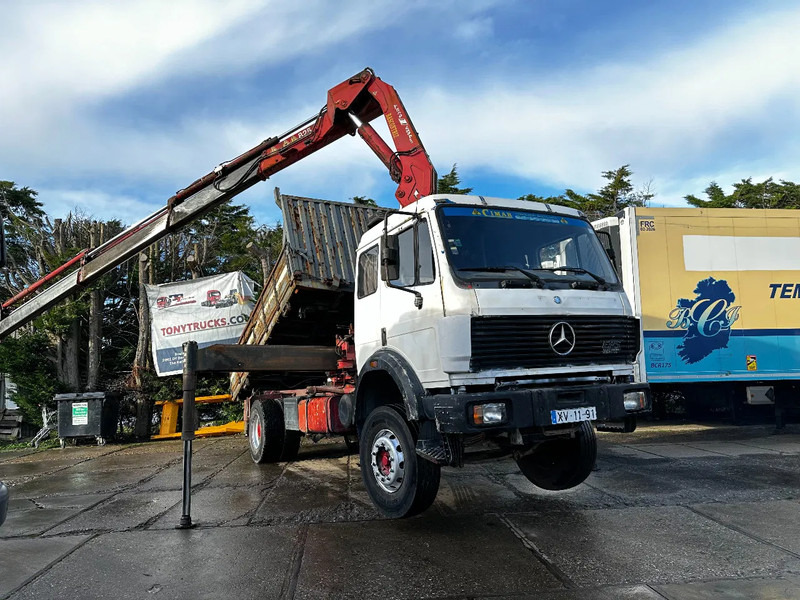 Kipper vrachtwagen, Kraanwagen Mercedes-Benz SK 1935 V8 4X2 Tipper Spring/Spring AMCO V825 9T Crane: afbeelding 15 Kipper vrachtwagen, Kraanwagen Mercedes-Benz SK 1935 V8 4X2 Tipper Spring/Spring AMCO V825 9T Crane: afbeelding 15