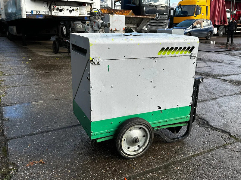 Pramac P6000S2 6KVA Generator - Industrie generator: afbeelding 5 Pramac P6000S2 6KVA Generator - Industrie generator: afbeelding 5