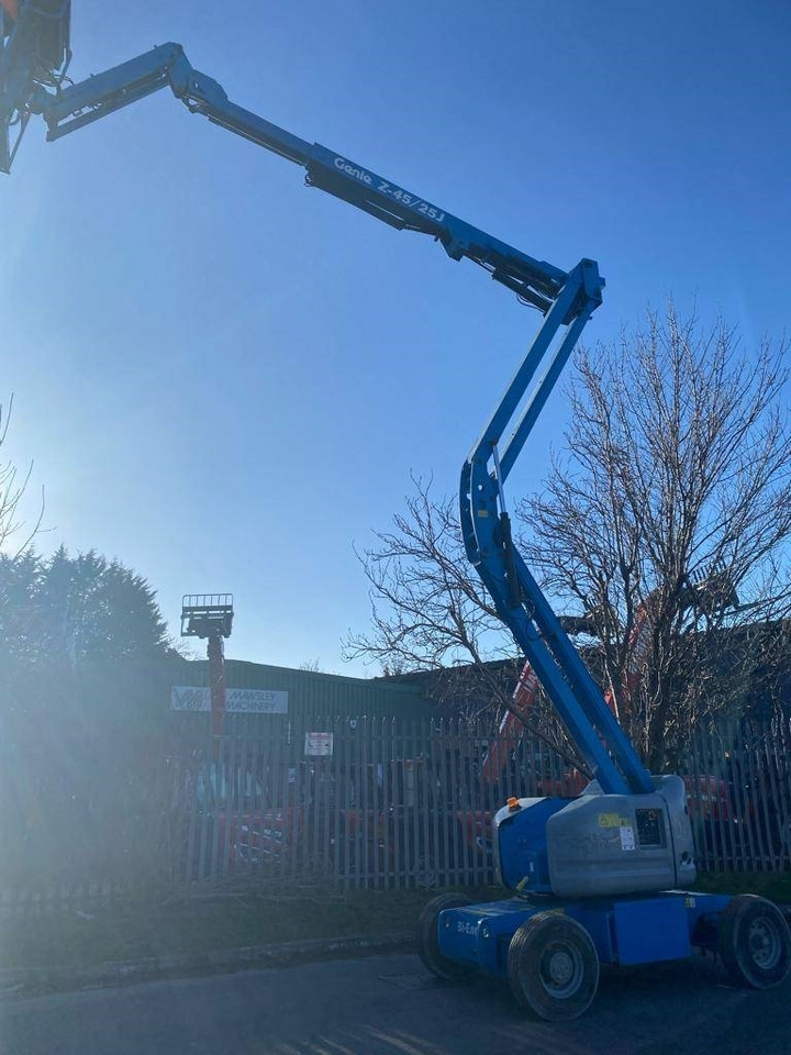 Genie Z 45/25 J BI - Knikarmhoogwerker: afbeelding 5 Genie Z 45/25 J BI - Knikarmhoogwerker: afbeelding 5