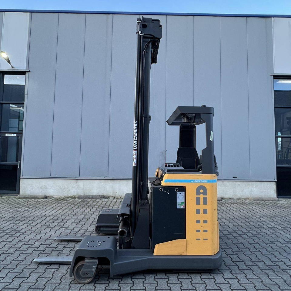 Atlet UFS200DTFVRF850 - 4-weg zijlader: afbeelding 3 Atlet UFS200DTFVRF850 - 4-weg zijlader: afbeelding 3