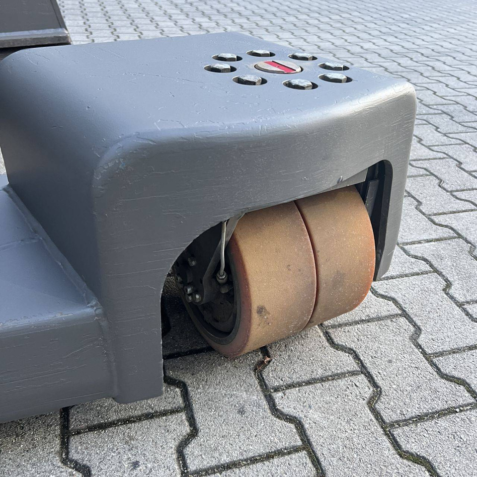 4-weg zijlader Atlet UFS200DTFVRF850: afbeelding 8
