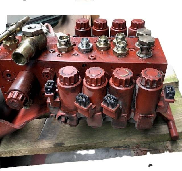 Control block VW10-M4 210bar/48V - Hydraulische klep voor Intern transport: afbeelding 2 Control block VW10-M4 210bar/48V - Hydraulische klep voor Intern transport: afbeelding 2