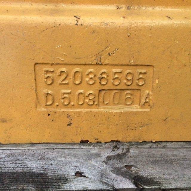 Counterweight for Caterpillar EP50 - Tegenwicht voor Intern transport: afbeelding 4 Counterweight for Caterpillar EP50 - Tegenwicht voor Intern transport: afbeelding 4