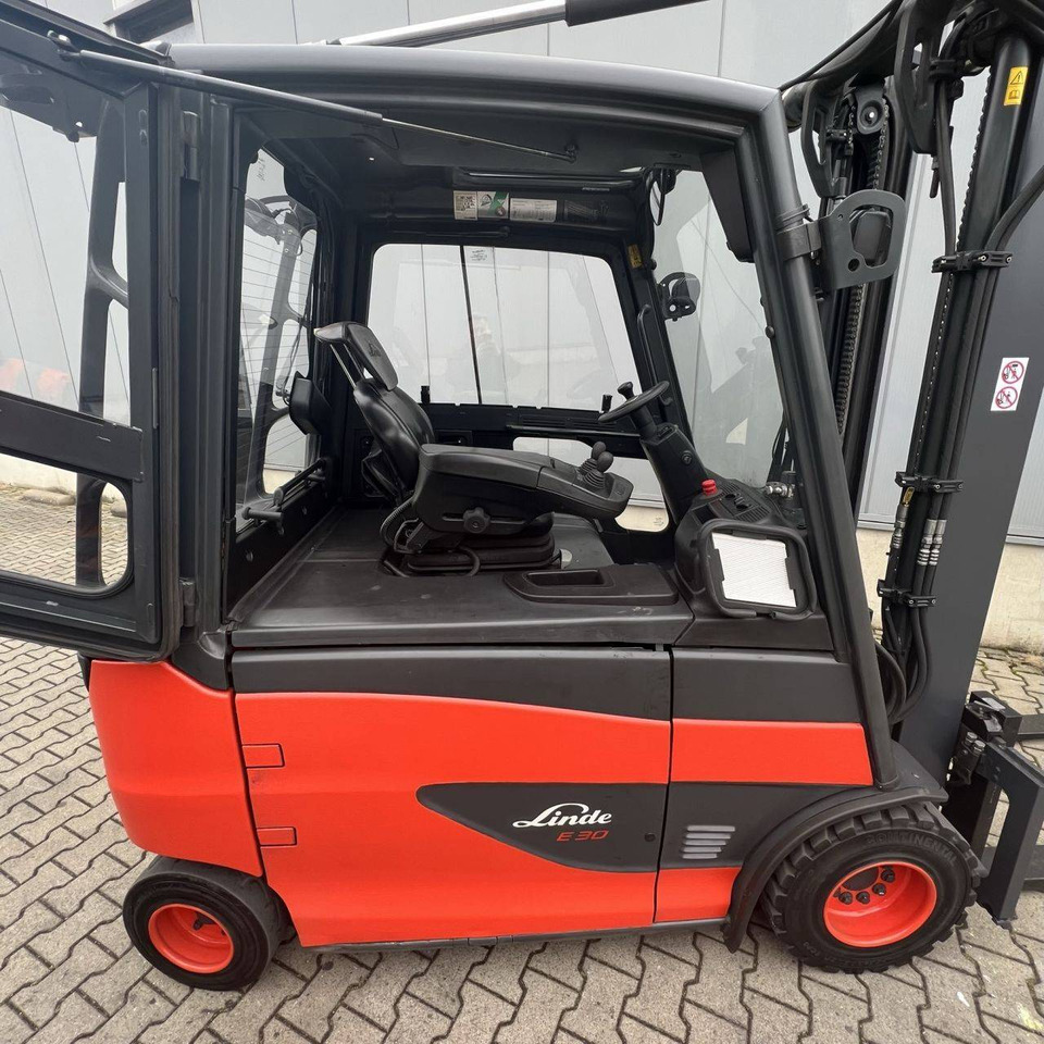Linde E30/600 HL (387) - Elektrische heftruck: afbeelding 3 Linde E30/600 HL (387) - Elektrische heftruck: afbeelding 3