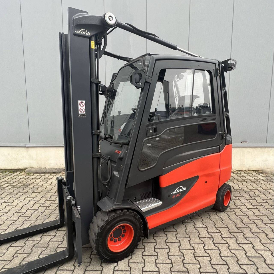 Linde E30/600 HL (387) - Elektrische heftruck: afbeelding 1 Linde E30/600 HL (387) - Elektrische heftruck: afbeelding 1