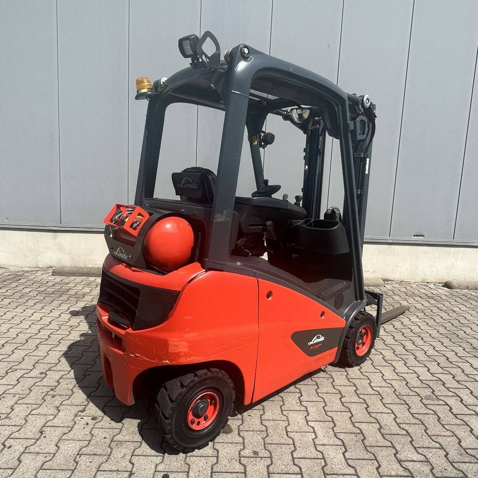 Linde H18T (391-02) EVO - LPG heftruck: afbeelding 2 Linde H18T (391-02) EVO - LPG heftruck: afbeelding 2
