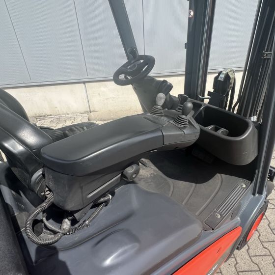 Linde H18T (391-02) EVO - LPG heftruck: afbeelding 3 Linde H18T (391-02) EVO - LPG heftruck: afbeelding 3
