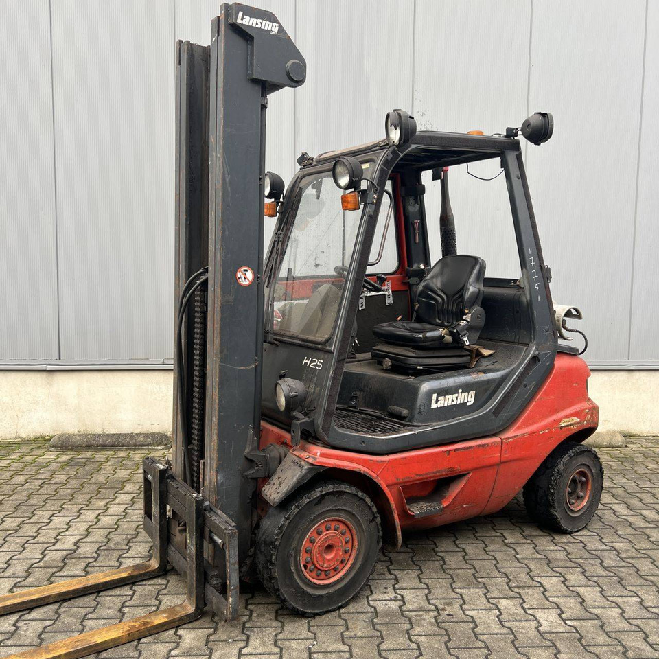 Linde H25T-03 (351) - LPG heftruck: afbeelding 1 Linde H25T-03 (351) - LPG heftruck: afbeelding 1