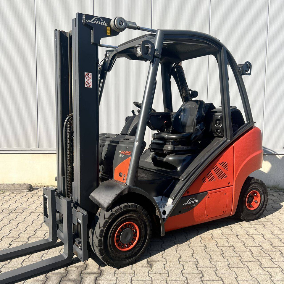Linde H25T (392) EVO - LPG heftruck: afbeelding 1 Linde H25T (392) EVO - LPG heftruck: afbeelding 1