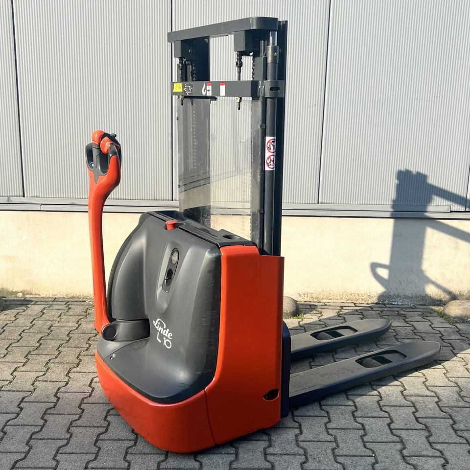 Linde L10 (1172) - Stapelaar: afbeelding 1 Linde L10 (1172) - Stapelaar: afbeelding 1