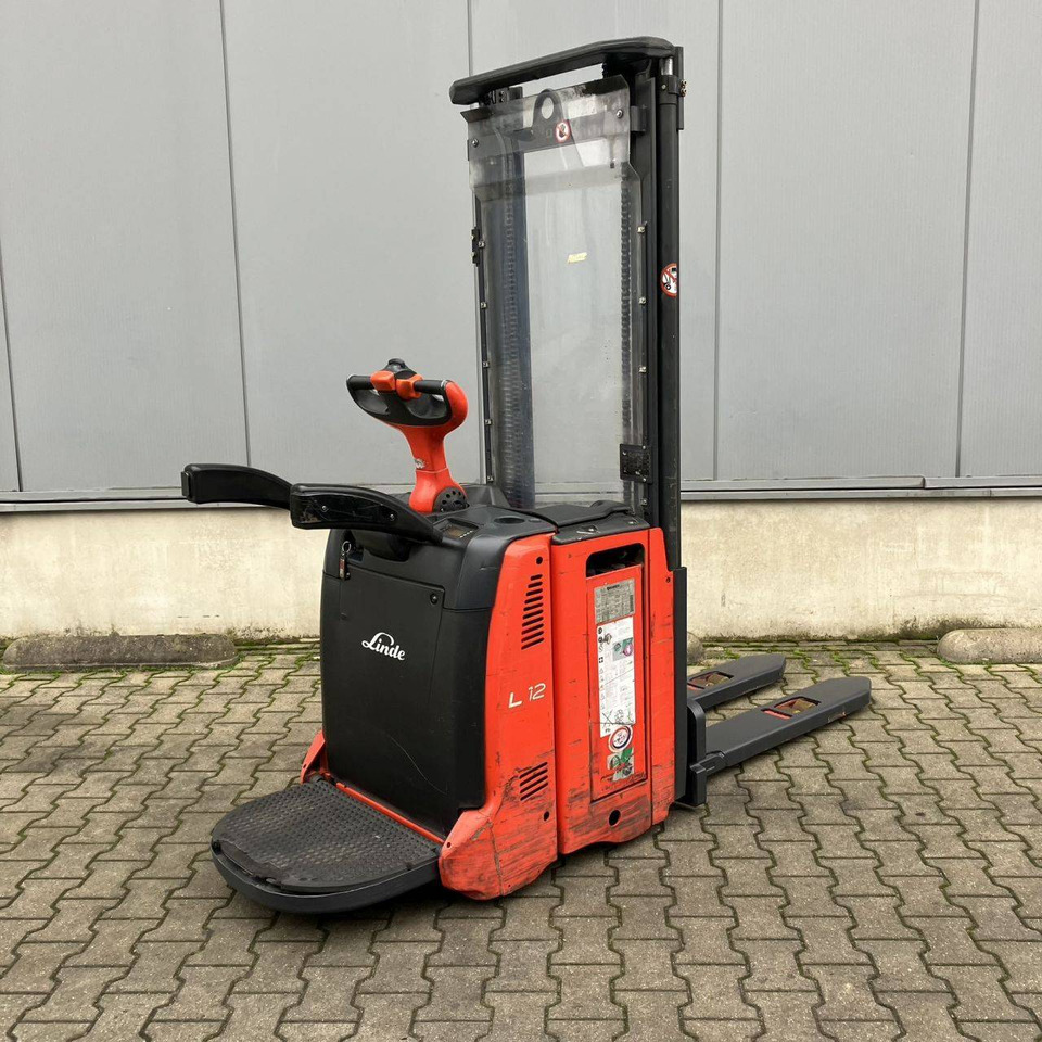 Linde L12AP (133) - Stapelaar: afbeelding 2 Linde L12AP (133) - Stapelaar: afbeelding 2