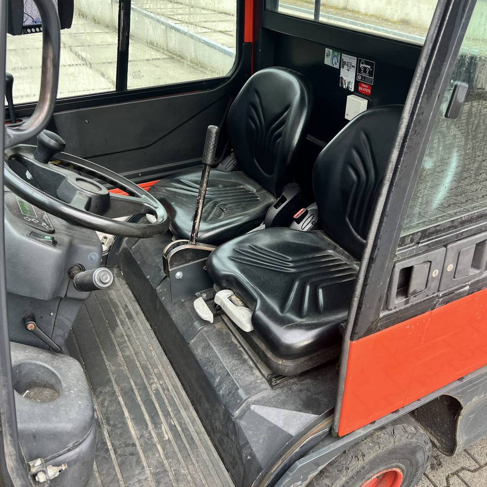 Linde P250 SWB (127) - Elektrische trekker: afbeelding 3 Linde P250 SWB (127) - Elektrische trekker: afbeelding 3