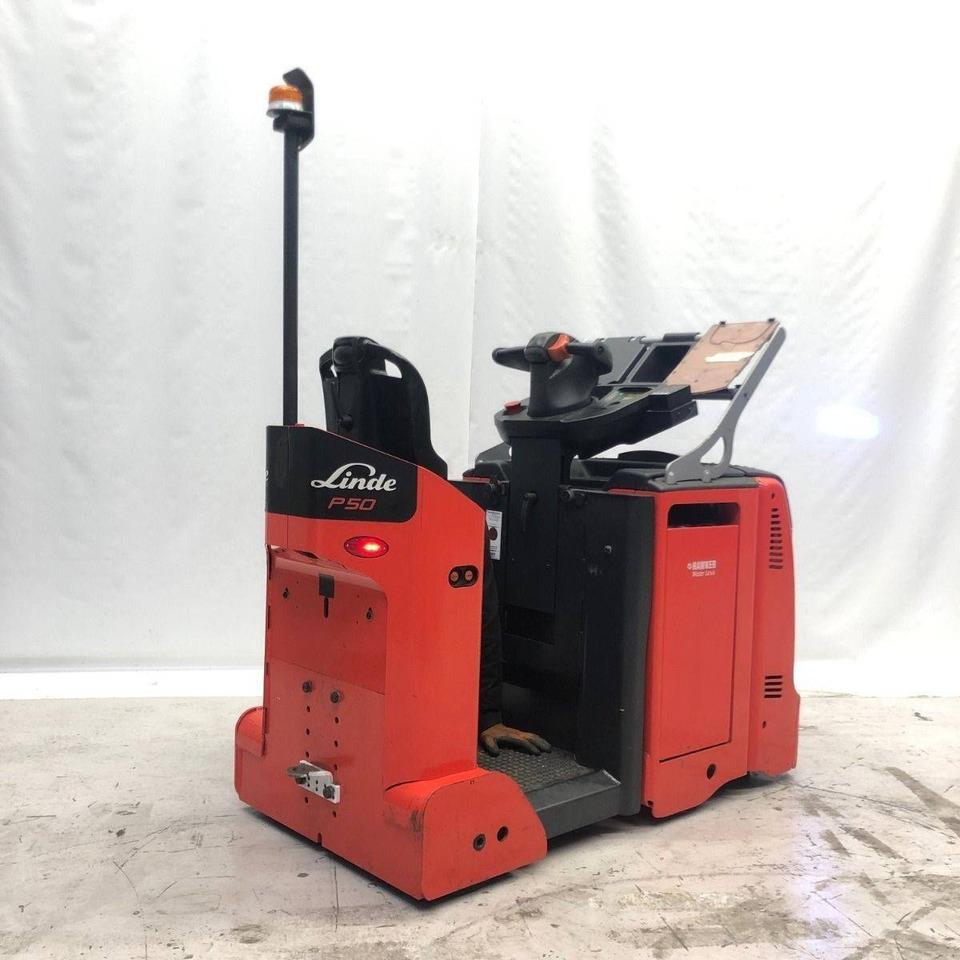 Linde P50C (1190) - Elektrische trekker: afbeelding 3 Linde P50C (1190) - Elektrische trekker: afbeelding 3