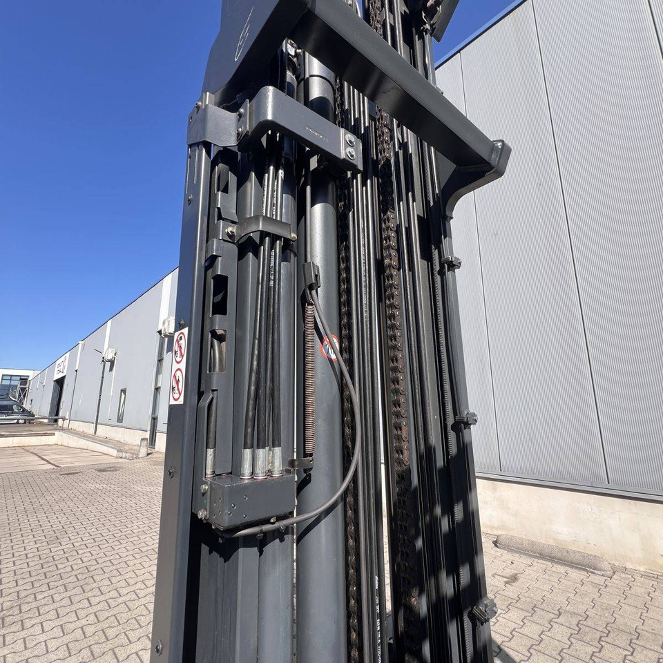 Reach truck Linde R14 (1120): afbeelding 15 Reach truck Linde R14 (1120): afbeelding 15