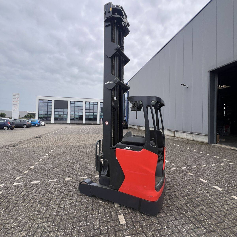 Linde R14HD (1120) - Reach truck: afbeelding 1 Linde R14HD (1120) - Reach truck: afbeelding 1