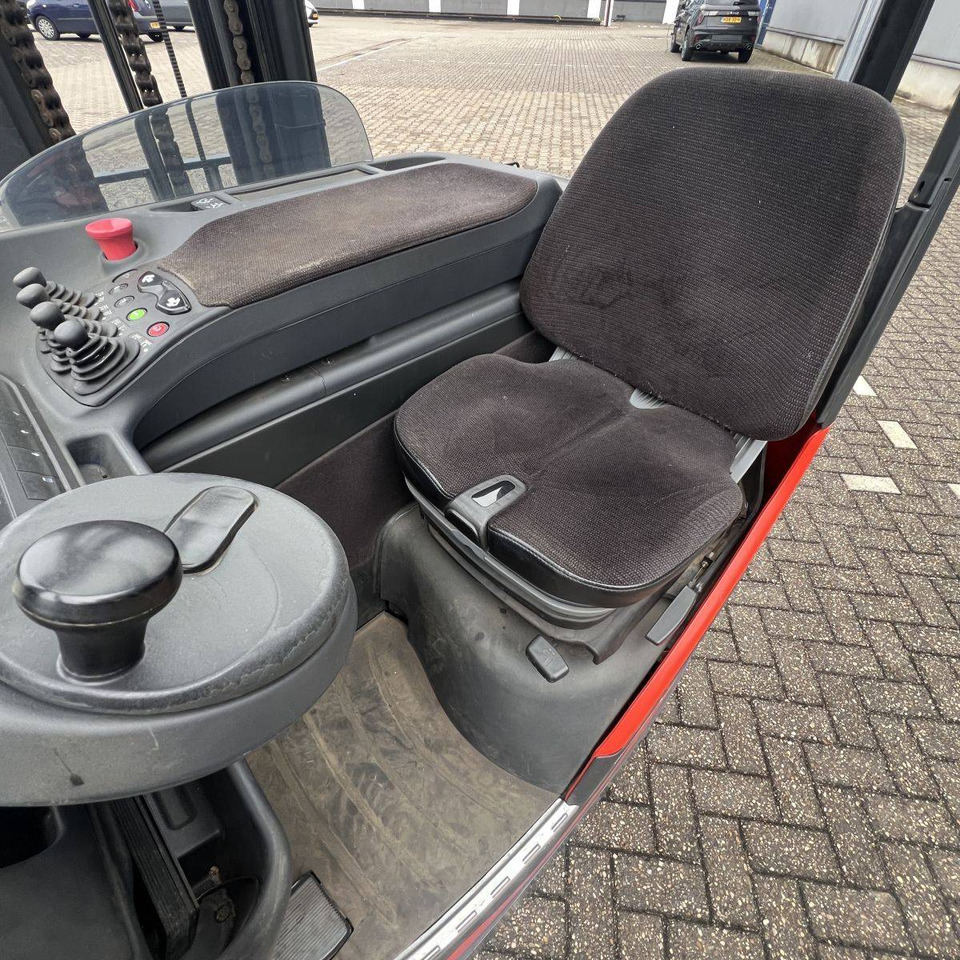 Linde R14HD (1120) - Reach truck: afbeelding 4 Linde R14HD (1120) - Reach truck: afbeelding 4