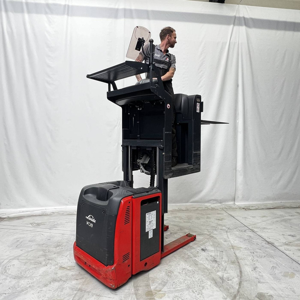 Linde V08-02 (1110) - Orderverzameltruck: afbeelding 5 Linde V08-02 (1110) - Orderverzameltruck: afbeelding 5
