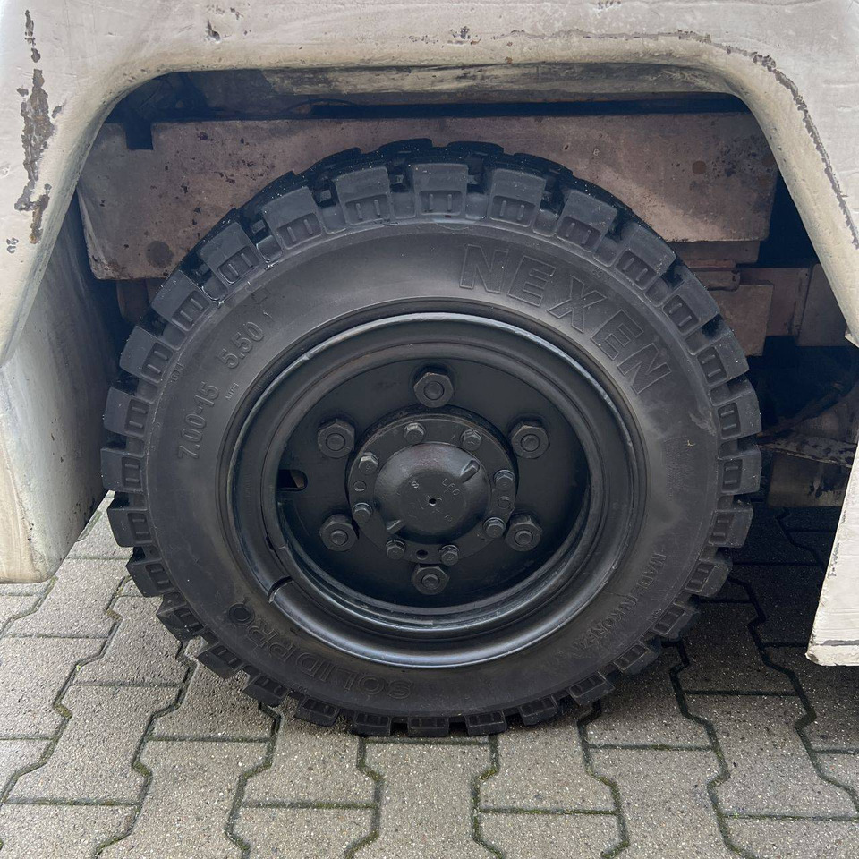 Leasing  Nissan FV02A25U Nissan FV02A25U: afbeelding 18