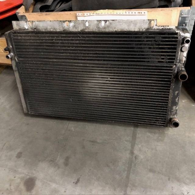 Radiator for Linde - Motor en onderdelen voor Intern transport: afbeelding 3 Radiator for Linde - Motor en onderdelen voor Intern transport: afbeelding 3