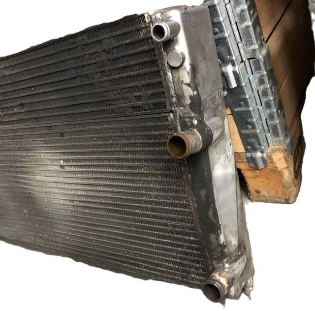 Radiator for Linde - Motor en onderdelen voor Intern transport: afbeelding 4 Radiator for Linde - Motor en onderdelen voor Intern transport: afbeelding 4