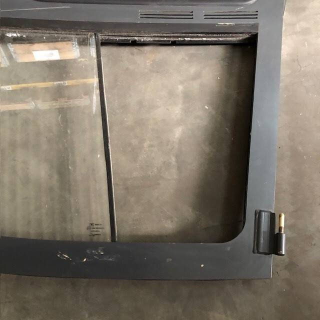 Right door for Linde series 387 - Deur en onderdelen voor Intern transport: afbeelding 3 Right door for Linde series 387 - Deur en onderdelen voor Intern transport: afbeelding 3