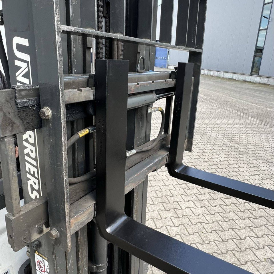 Elektrische heftruck Unicarriers TX3-20L (AG1N1L20Q): afbeelding 12 Elektrische heftruck Unicarriers TX3-20L (AG1N1L20Q): afbeelding 12