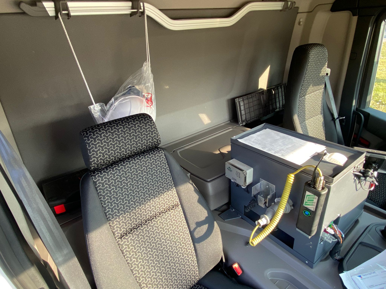 SCANIA P410 - Tankwagen: afbeelding 5 SCANIA P410 - Tankwagen: afbeelding 5