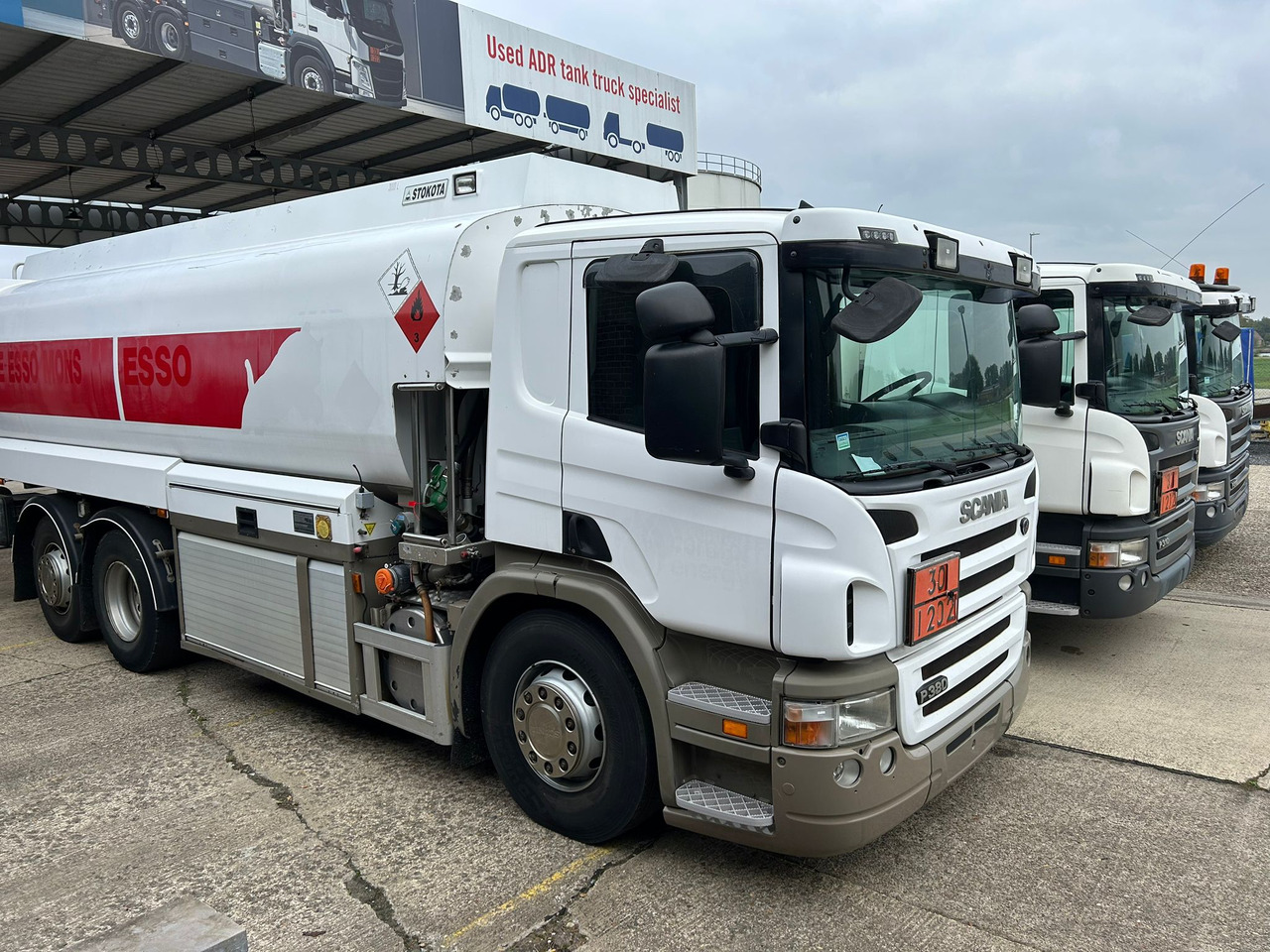 SCANIA PRT, P310, P380 (lot of 3) - Tankwagen: afbeelding 3 SCANIA PRT, P310, P380 (lot of 3) - Tankwagen: afbeelding 3