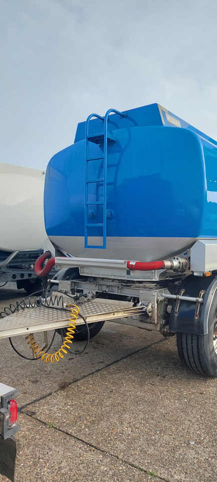 STOKOTA - Tank aanhanger: afbeelding 4 STOKOTA - Tank aanhanger: afbeelding 4