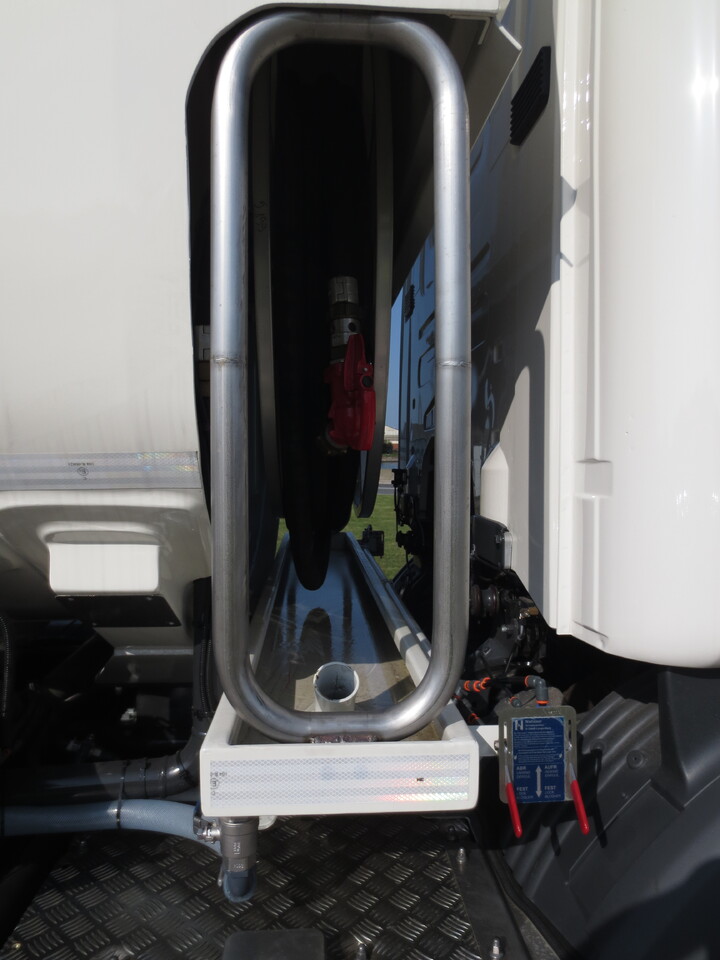Scania G370 - Tankwagen: afbeelding 4 Scania G370 - Tankwagen: afbeelding 4