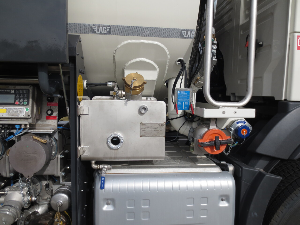 Volvo FM - Tankwagen: afbeelding 3 Volvo FM - Tankwagen: afbeelding 3