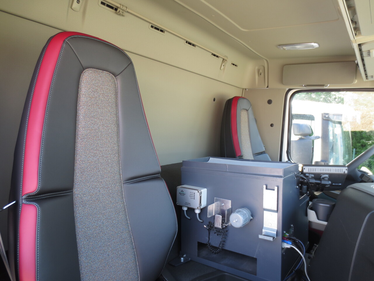 Volvo FM - Tankwagen: afbeelding 5 Volvo FM - Tankwagen: afbeelding 5