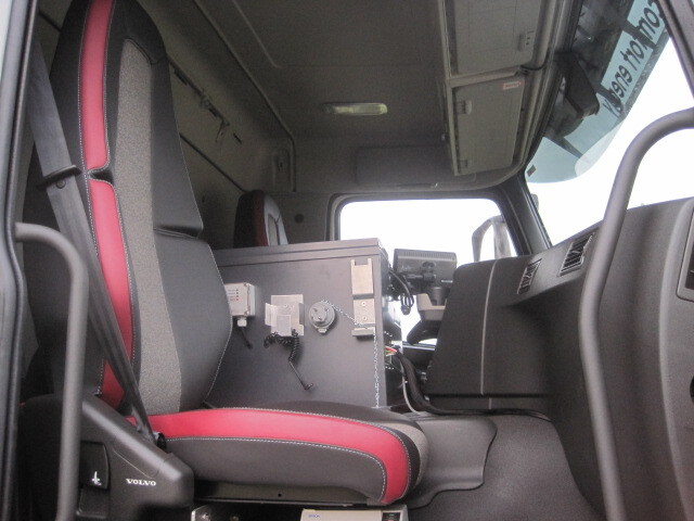 Volvo FM - Tankwagen: afbeelding 4 Volvo FM - Tankwagen: afbeelding 4