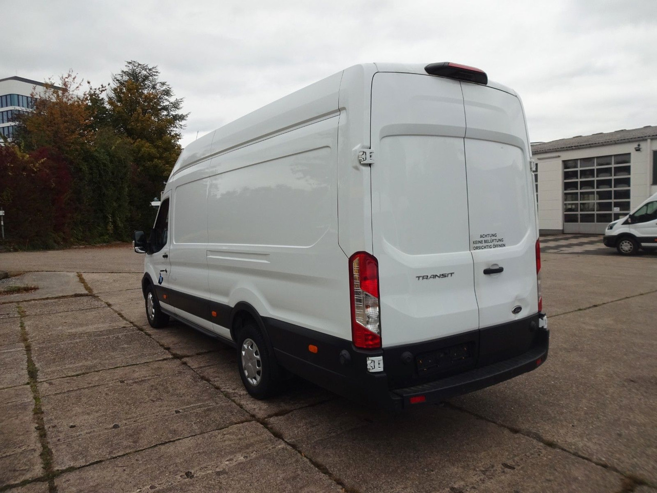 Ford Transit Kasten L4H2, Klima, Tempomat, Kamera - Gesloten bestelwagen: afbeelding 5 Ford Transit Kasten L4H2, Klima, Tempomat, Kamera - Gesloten bestelwagen: afbeelding 5